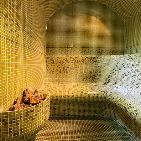 романтика форест Здравен курорт 3*