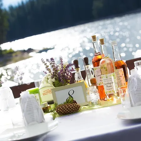 Feriested Romantica Forest Dospat